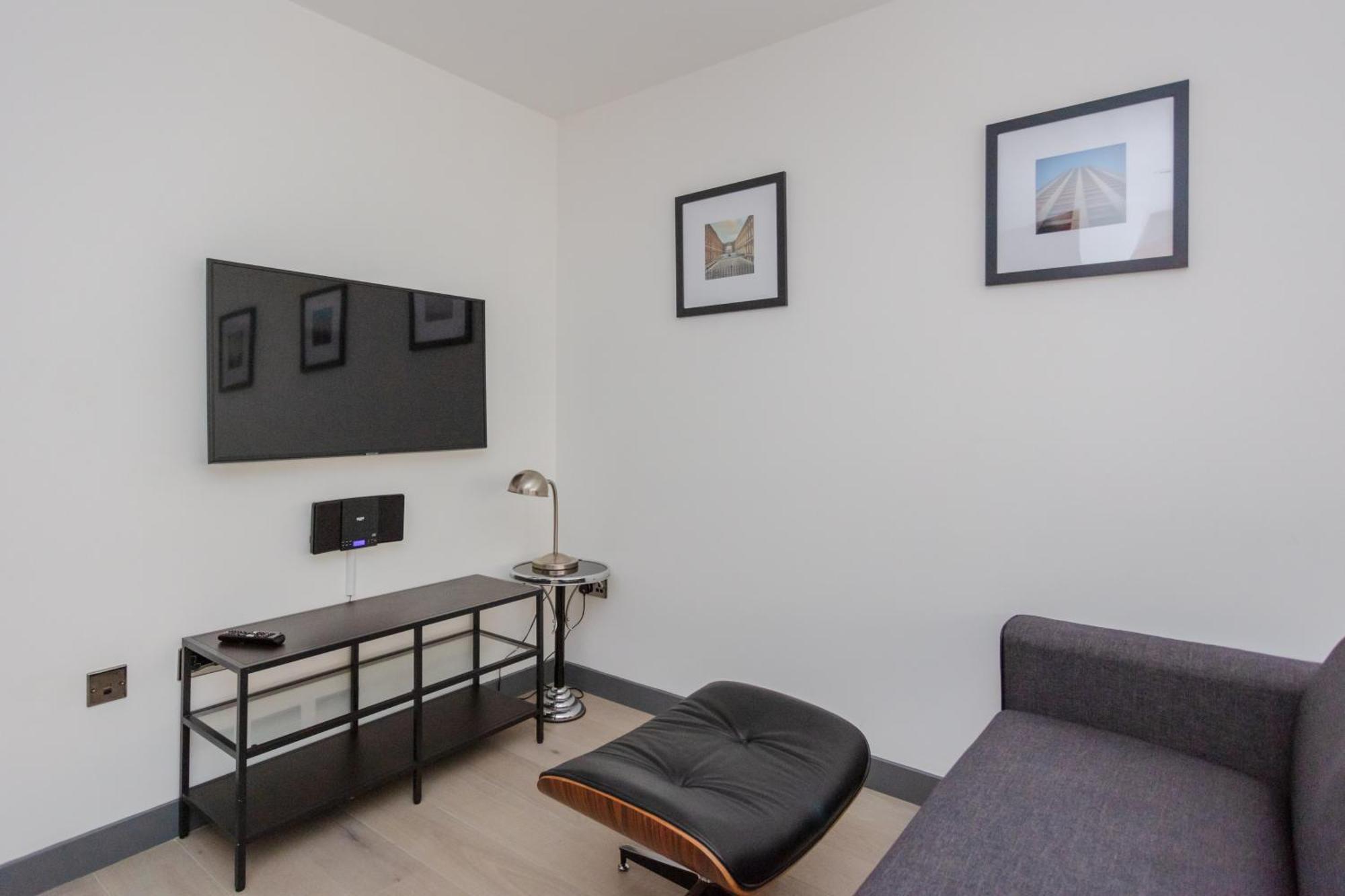Stylish 1 Bedroom Apartment In Holborn In A Great Location London Eksteriør bilde
